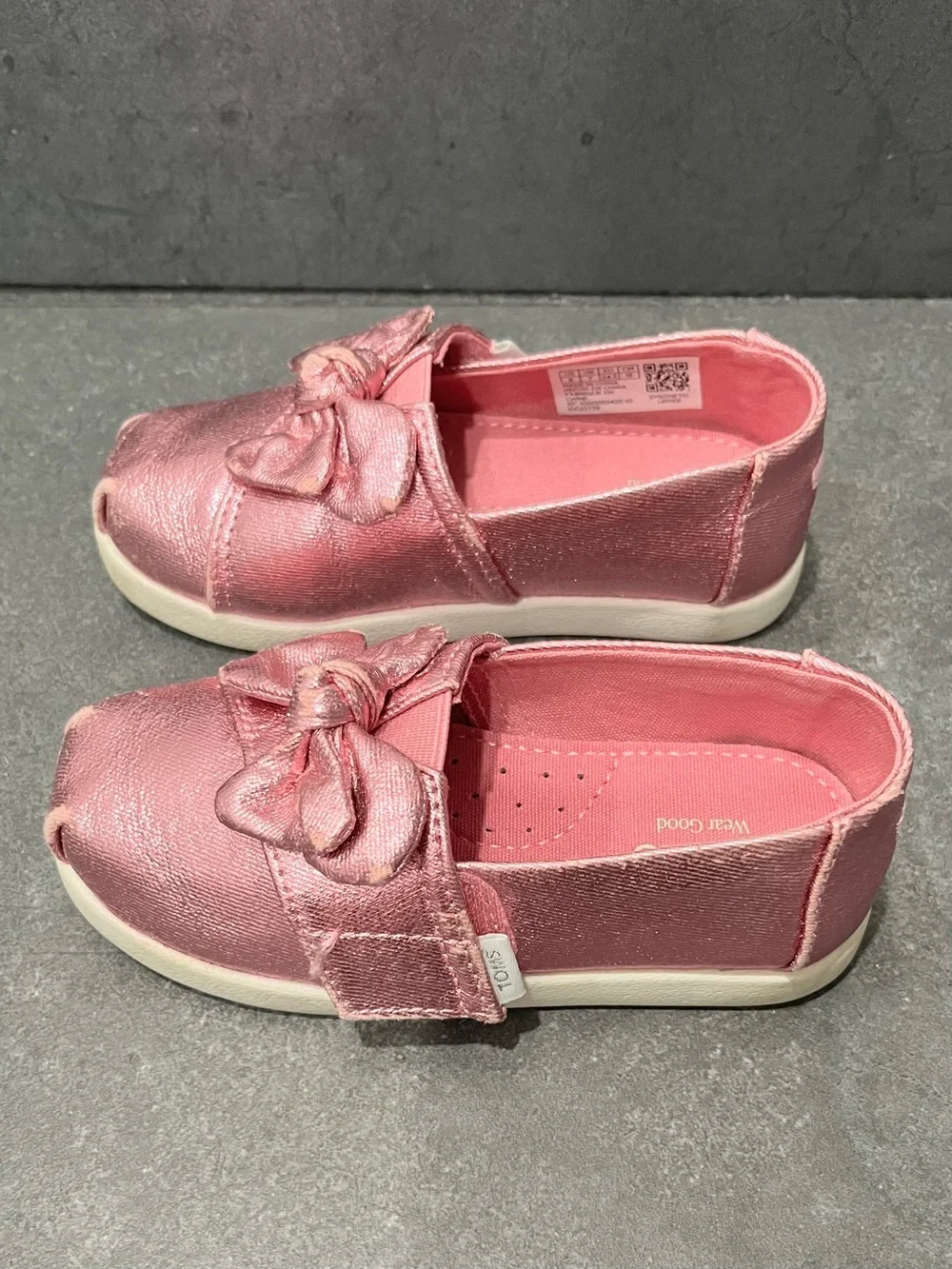 Toms metallic rose